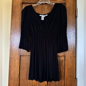Max Studio - Black smocked tunic with 3/4 length bell sleeves
Size: Small